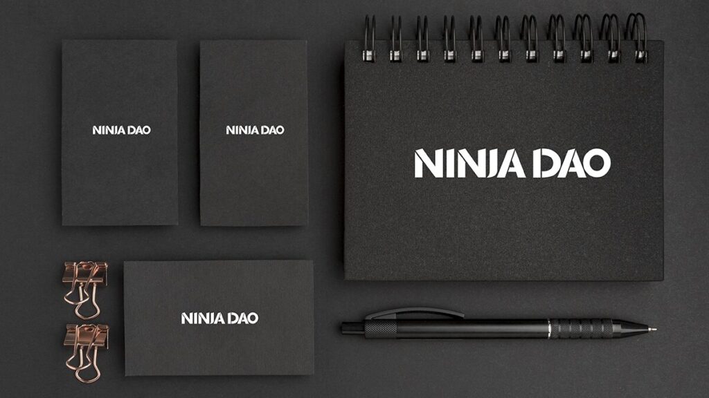 デザイナーおもち制作ロゴデザイン【Ninja DAOさま】